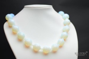 Naszyjnik Opal syntetyczny dł.50cm HandMade (Z98)