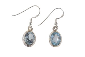 Kolczyki srebrne topaz sky K155