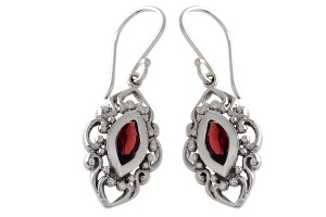 Kolczyki srebrne granat K183