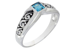 Pierścionek srebrny topaz niebieski P243