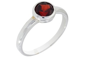 Pierścionek srebrny granat P231