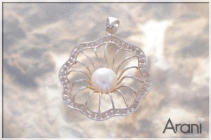 Z236 zawieszka, perła SREBRO 925