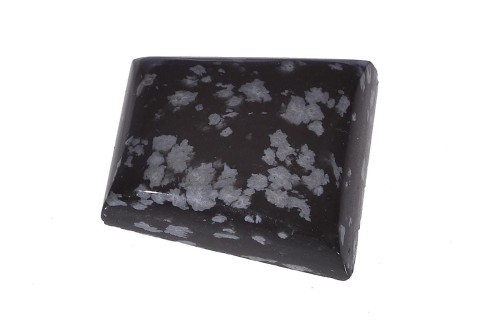 Obsydian śnieżno-płatkowy 21,7x19,9 4,9g. 26