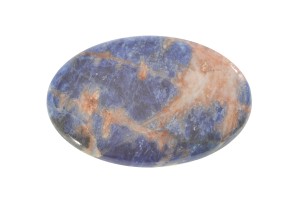 Sodalit 40x28mm 8,2g. 37.