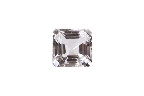 kam F topaz biał. asscher 6
