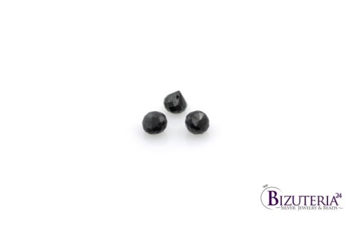 BRI41. Spinel kropelki, fasetowane 6x7mm  3ct