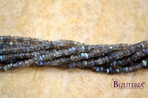 R19- Labradoryt oponki 5mm 425mm