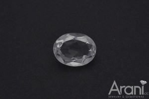 kam F topaz biał. owal  3x5