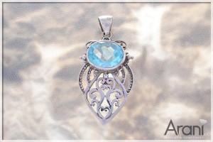 Z193 zawieszka, topaz niebieski SREBRO 925