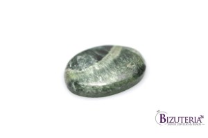 Serafinit owal 31x22mm 6,9g 22.